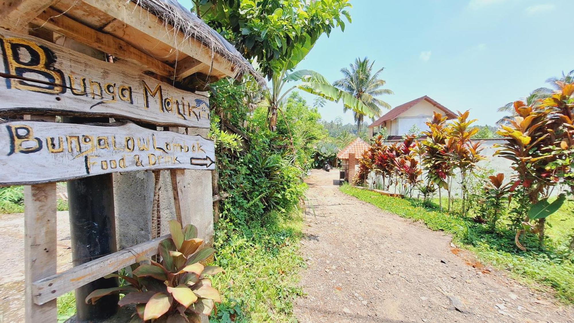 Bunga Maliq Bungalow Lombok Tetebatu Extérieur photo