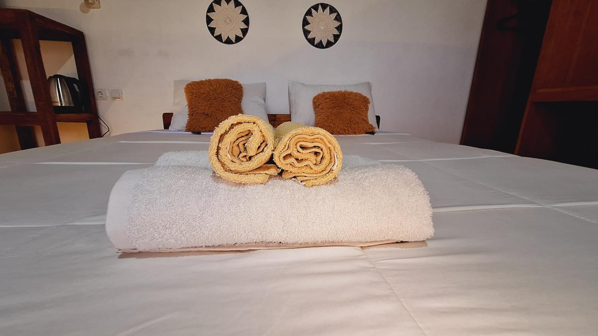 Bunga Maliq Bungalow Lombok Tetebatu Chambre photo
